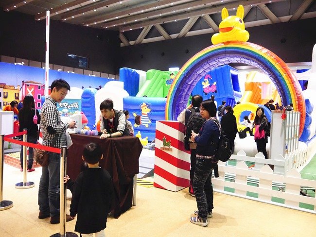 【親子展覽】新光三越A11-RODY奇幻之旅（2/5～3/27）。賽車駕駛、遊戲氣墊…寒假太難收心