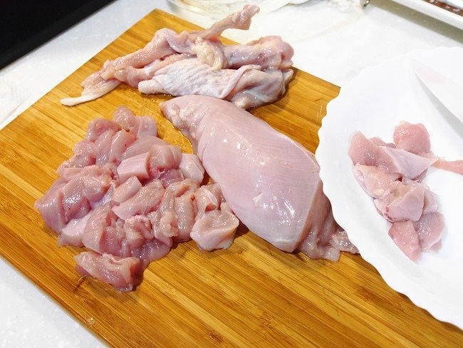 │食譜│DIY自製寶寶版「香煎麥克米雞塊」。非油炸吃得更健康
