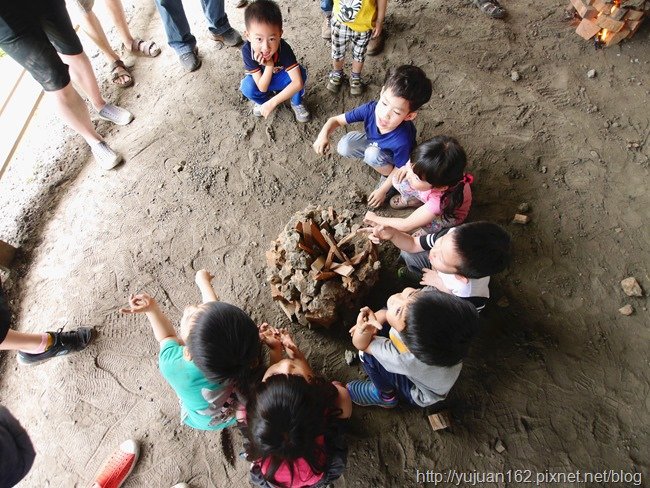 │宜蘭景點│廣興農場鴨母寮豬哥窟。摸硯仔+焢窯+童玩+生態缸DIY 歡樂農村生活親子共遊