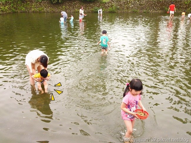 │宜蘭景點│廣興農場鴨母寮豬哥窟。摸硯仔+焢窯+童玩+生態缸DIY 歡樂農村生活親子共遊