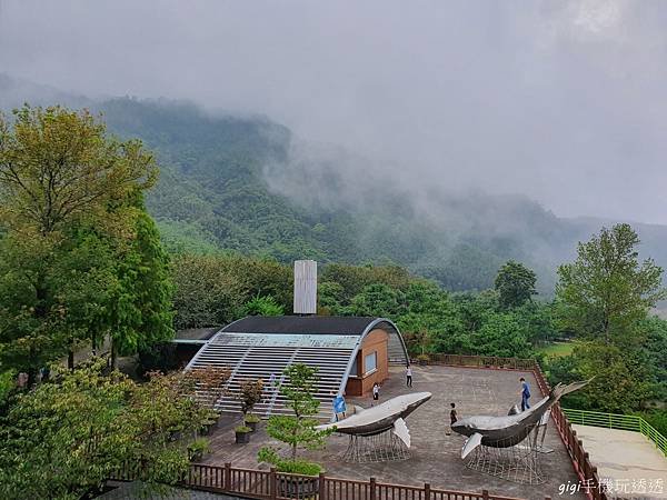 新竹美食｜數碼天空景觀園區｜位於高山上的世外桃源~賞櫻、雲海、觀霧，還有可愛店狗鬆獅犬｜gigi手機玩透透-3.jpg