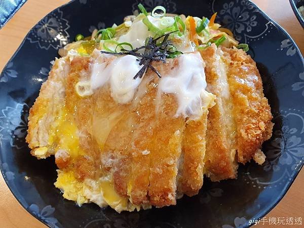 桃園美食｜竹圍漁港美食~鰻天下｜唯一鰻魚專賣店｜原味鮮甜白燒鰻、無刺感蒲燒鰻｜gigi手機玩透透-50.jpg
