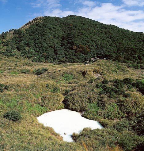 台北溫泉泡湯觀海首選！金山溫泉地區享受頂級懷石料理+陽明山溫泉泡湯。