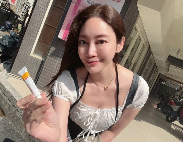 新竹杏芙診所｜健保皮膚科專業結合醫美保養 敏感肌也能安心做的