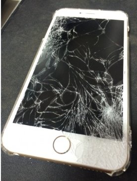 蘋果 iphone6+ 螢幕碎裂 心也碎了 完了完了 巴比