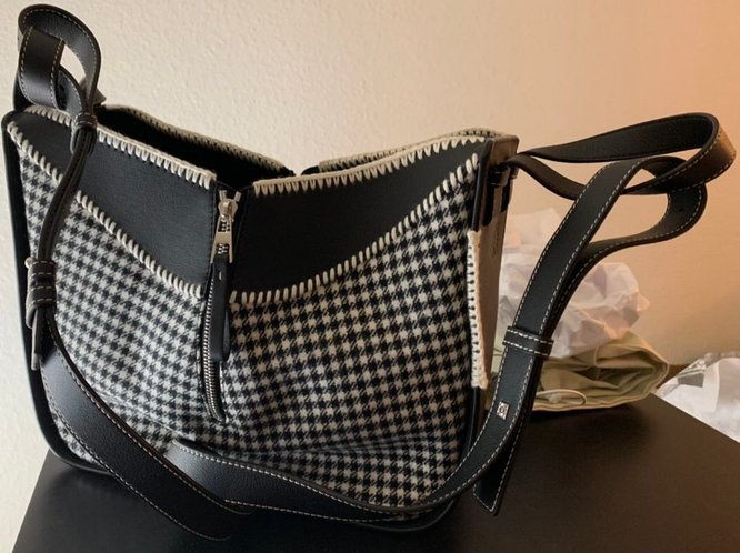 20181217_FWRD_LoeweHammockBag_開箱06.jpg