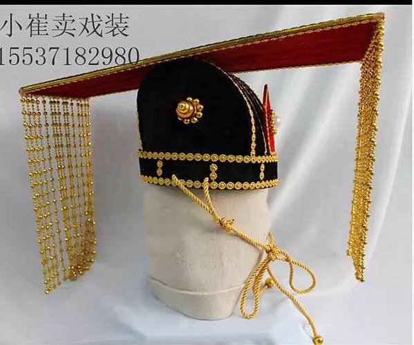 忠靖冠-明朝嘉靖-命名為“忠靜”，寓意官員們“進思盡忠，退思