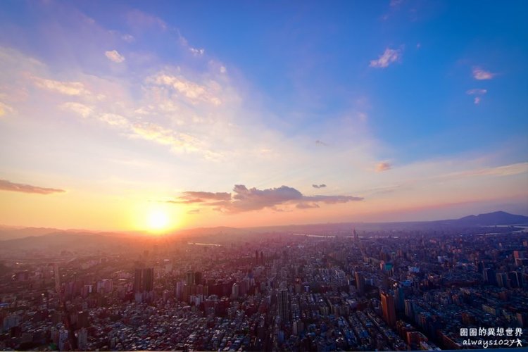 【台北101】踏上SKYLINE天際線，位在101樓的戶外觀