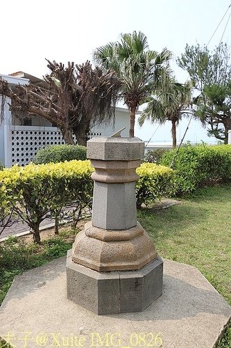白沙岬燈塔（1898年建）國定古蹟-1901年啟用-塔身為雙