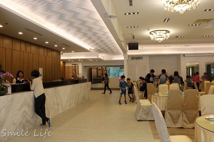 ▌美食▌竹南天廚海鮮樓  美味豪華升等大包廂。中／日／港式料理全通吃