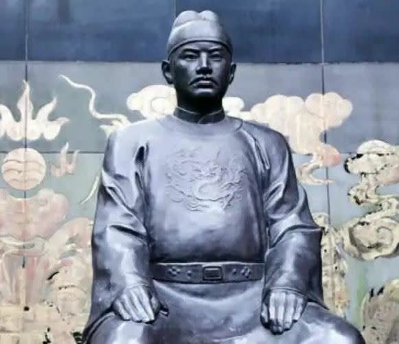 姬姓是由姜氏族分支出來-明姓出自姬姓-元末明玉珍比朱元璋還先