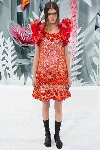 thefemin-chanel-spring-2015-couture-40-650x974