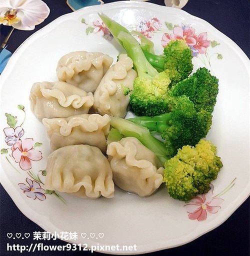 有春茶館 有春商城 冷凍組合包 蔥多多水餃 排骨酥芋頭米粉湯 台味三杯雞 (14).jpg