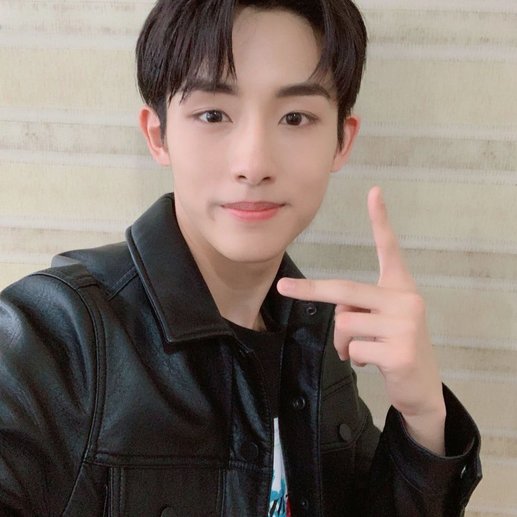 190331 WINWIN Weibo Repost.jpg