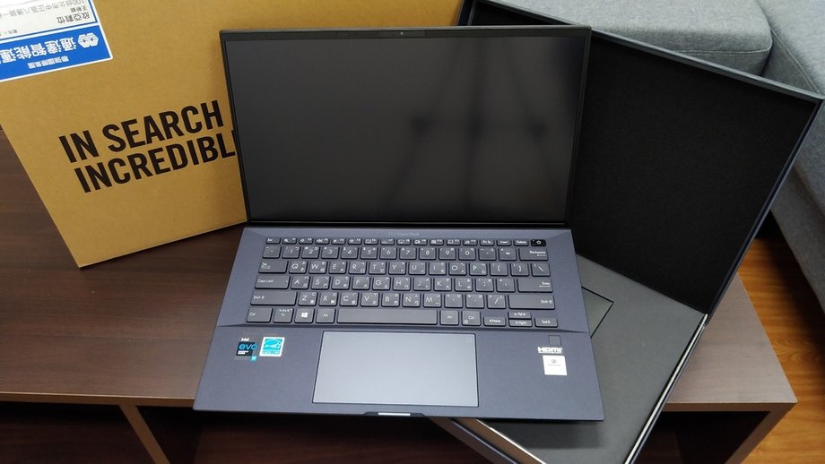 ASUS ExpertBook B9 B9400CEA-0171A1165G7 商務筆電開箱評價缺點,世界最輕薄,高效能,快速充電,軍規防護,鎂鋰合金,第11代intel i7處理器6