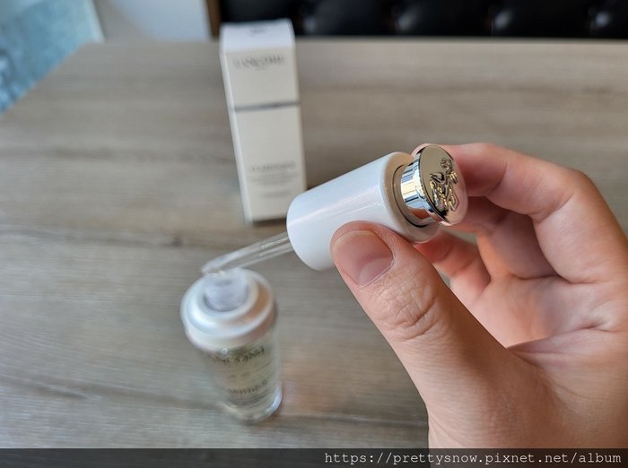 【專櫃精華液推薦】蘭蔻超極光淨亮淡斑激萃 全新淡斑透亮、超越