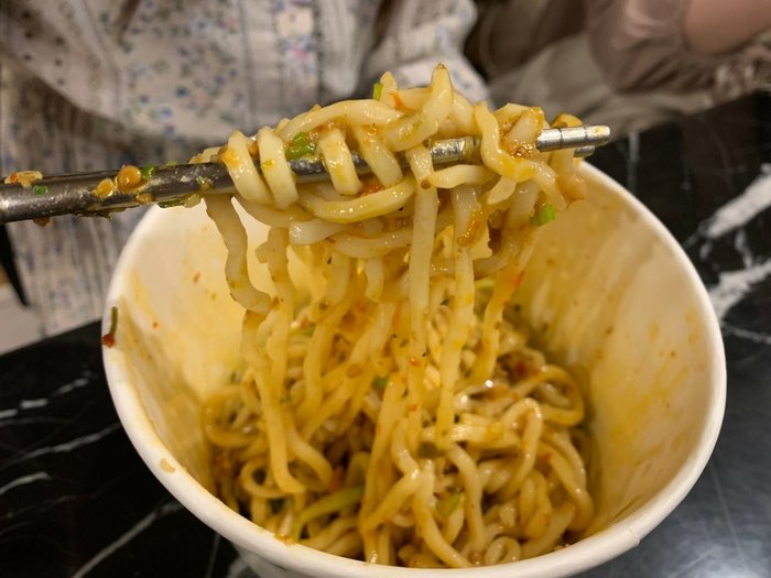 述味蒙麵