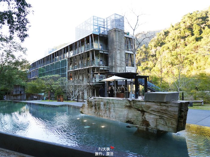 苗栗溫泉泡湯推薦飯店住宿泰安觀止多少錢早餐晚餐泡溫泉慶祝慶生周年紀念線上優惠折扣