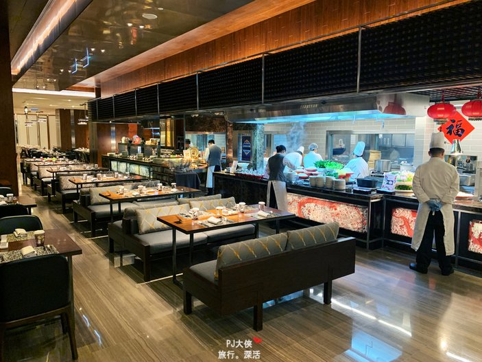 澳門必吃美食餐廳吃到飽五星級酒店自助餐飯店百匯JW萬豪酒店線上網路優惠餐券折扣名廚都匯評價心得