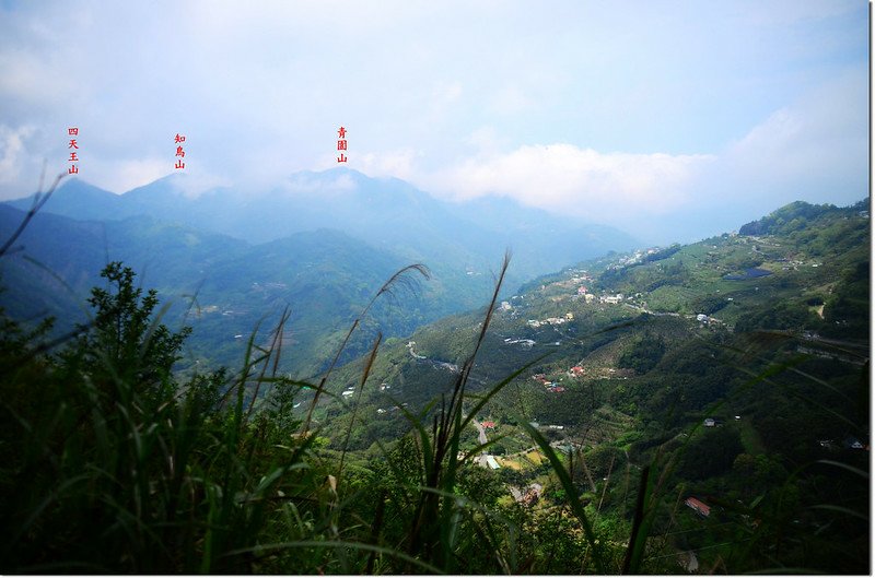 雲戴山山腰西眺瑞里地區及遠山 1-1