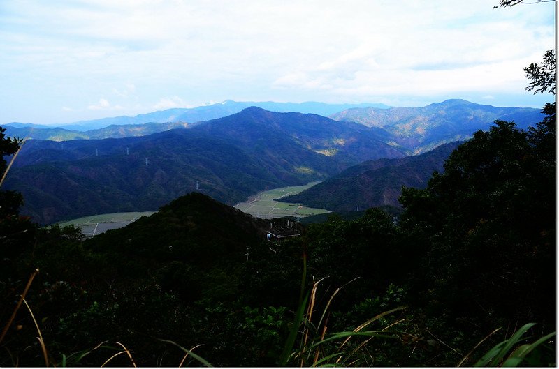 登北里龍山途中北望群山 4