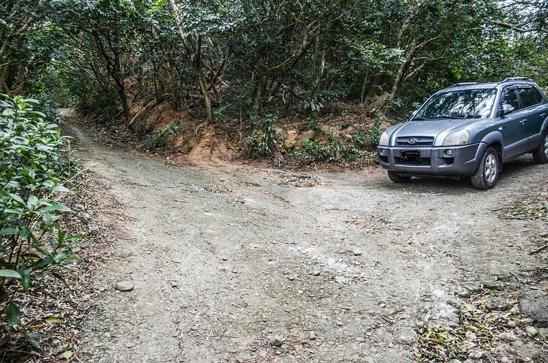 月桃窩古道鞍部停車處