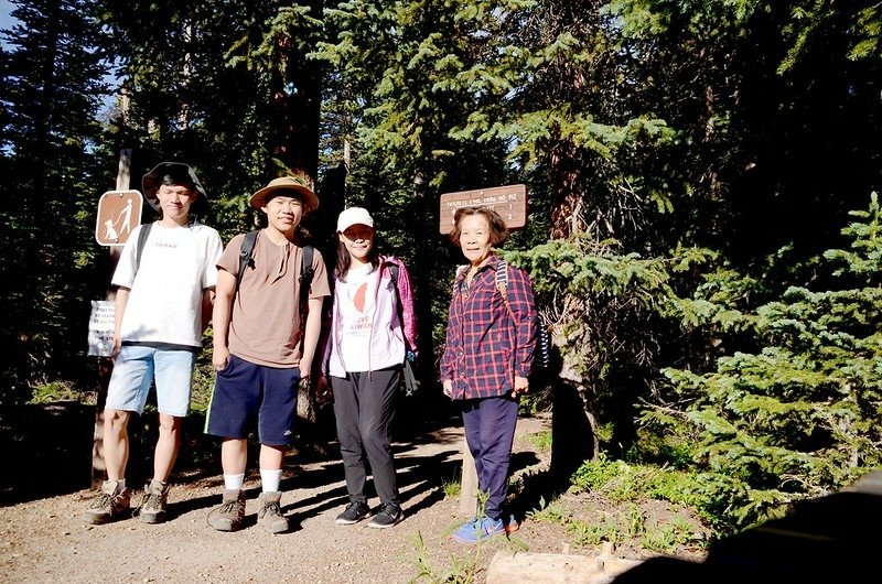 Mitchell Lake Trailhead (1)