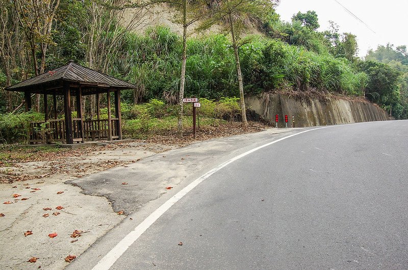 竹腳湖山西北峰停車處