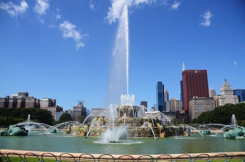 Buckingham Fountain (2)