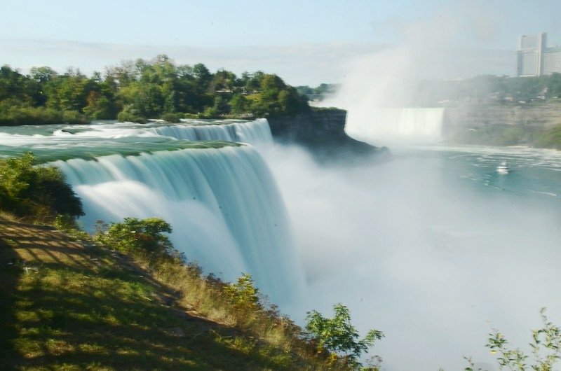 View to the southwest at the falls from Prospect Point Observation Point (12)