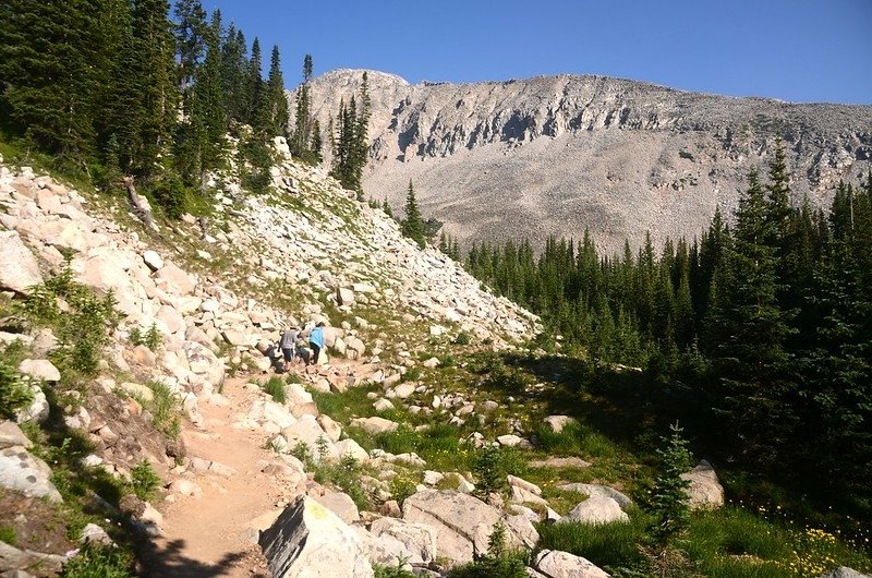 Blue Lake Trail (rocky area) (1)