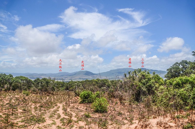 南太平頂山東北望三台山、老佛山、虎頭山(由右至左)