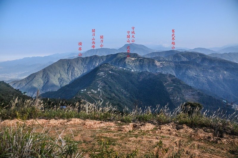 水頭谷山北望群山 1-1