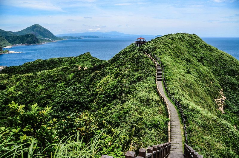 鼻頭山步道稜谷線 (3)