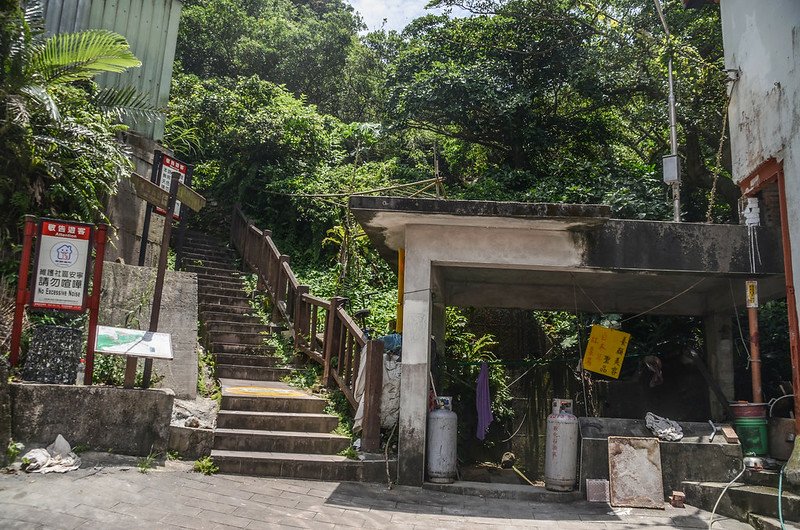 鼻頭漁港步道口