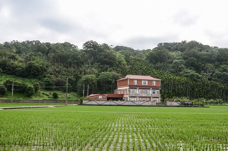 外獅潭山