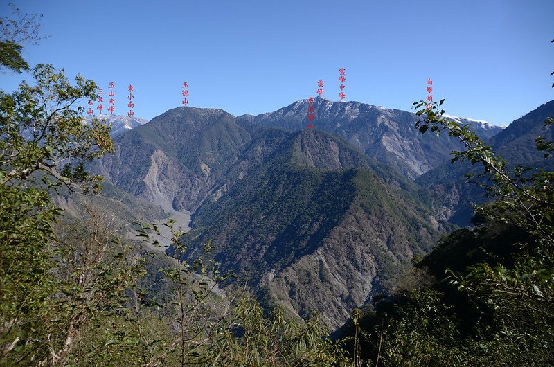 中之關古道海拔2080m左右東北望 (3)