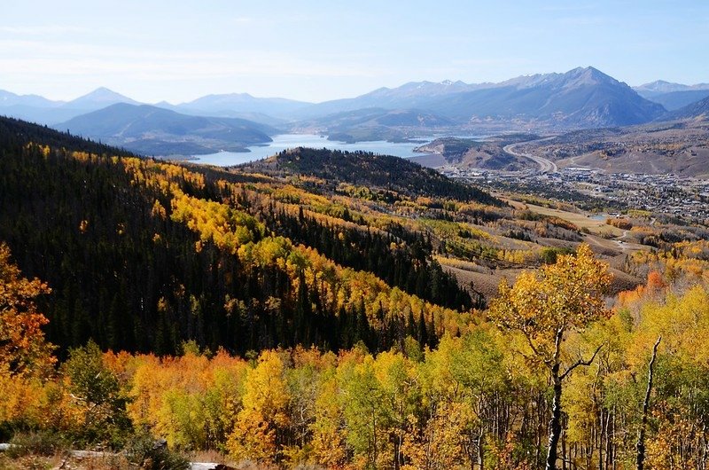 Taken from the viewpoint with a bench on the Ptarmigan Peak Trail (4)