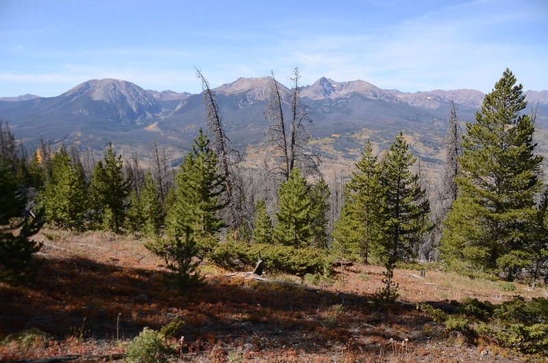 Looking west at Gore Range from Ptarmigan Peak Trail near 10,706 ft  (1)