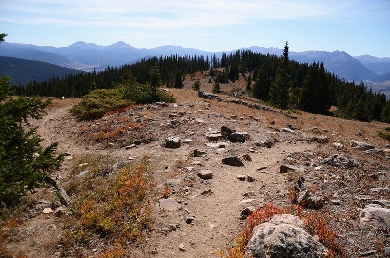 The ridge trail &amp; slope trail junction on the Ptarmigan Peak Trail 2