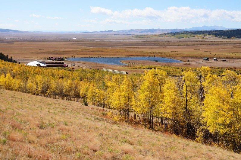 Looking down Baker Reservoir from Colorado Trail (15)