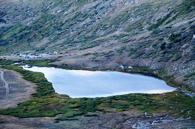 Looking down at Kite Lake from the way up to Mount Democrat (6)