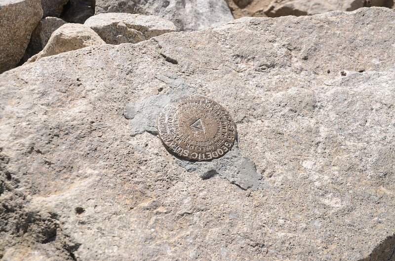 Mount Lincoln&apos;s summit benchmark (5)