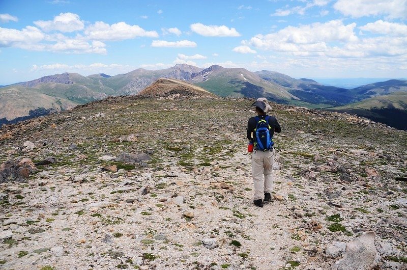 Broad &amp; wide top of Square Top Mountain (6)