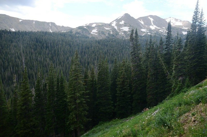 Mountain view from Arapahoe Pass Trail (3)