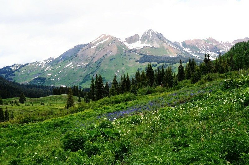 Looking north at Mount Bellview from Copper Creek Trail lower parking lot (2)