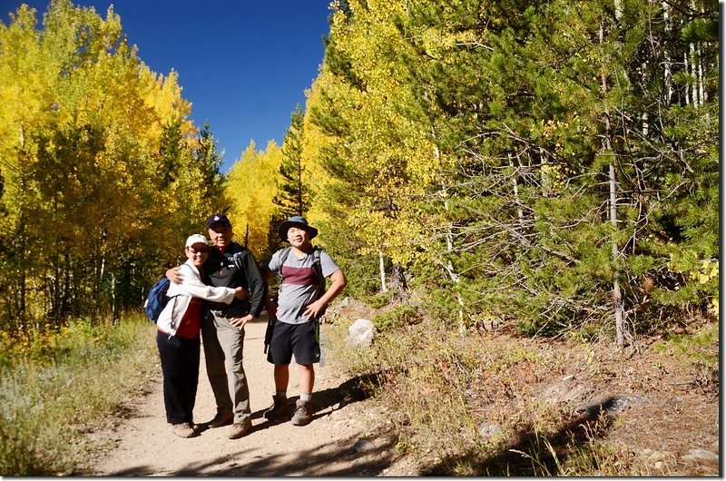 Hiking to Forest Lake, Colorado (5)