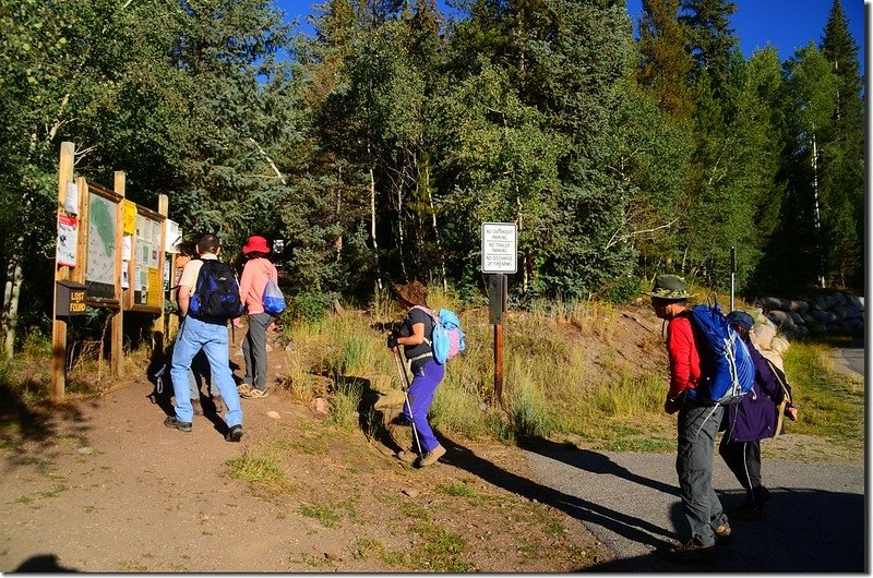 Willowbrook Trailhead (3)