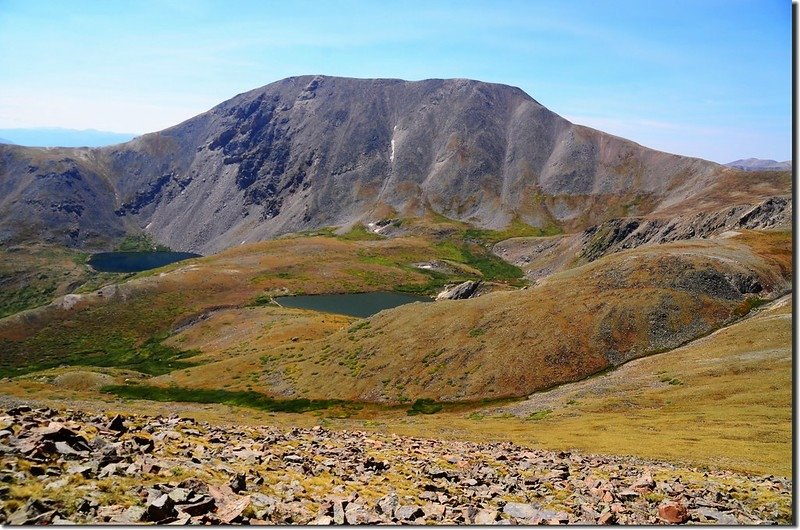 Looking south at Square Top Mountain from Wilcox&apos;s southwest ridge