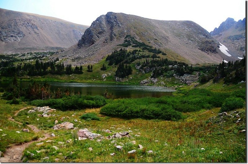 Rogers Pass Lake (1)